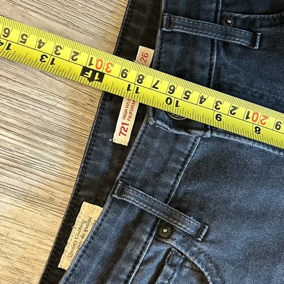 Levi's 721 Black Label Women's  High Rise Skinny Jeans. W26xL30 - Picture 10 of 11